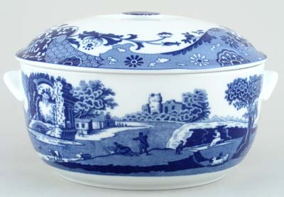 Casserole Dish round ovenproof